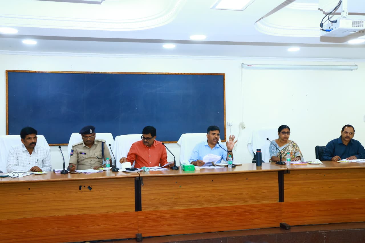 పత్తి కొనుగోళ్లకు సర్వం సిద్ధం..