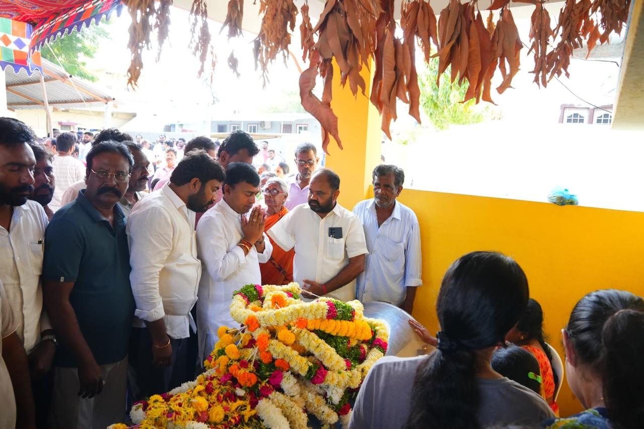 మొరిశెట్టి నాగేశ్వరరావుకు ఘన నివాళులు