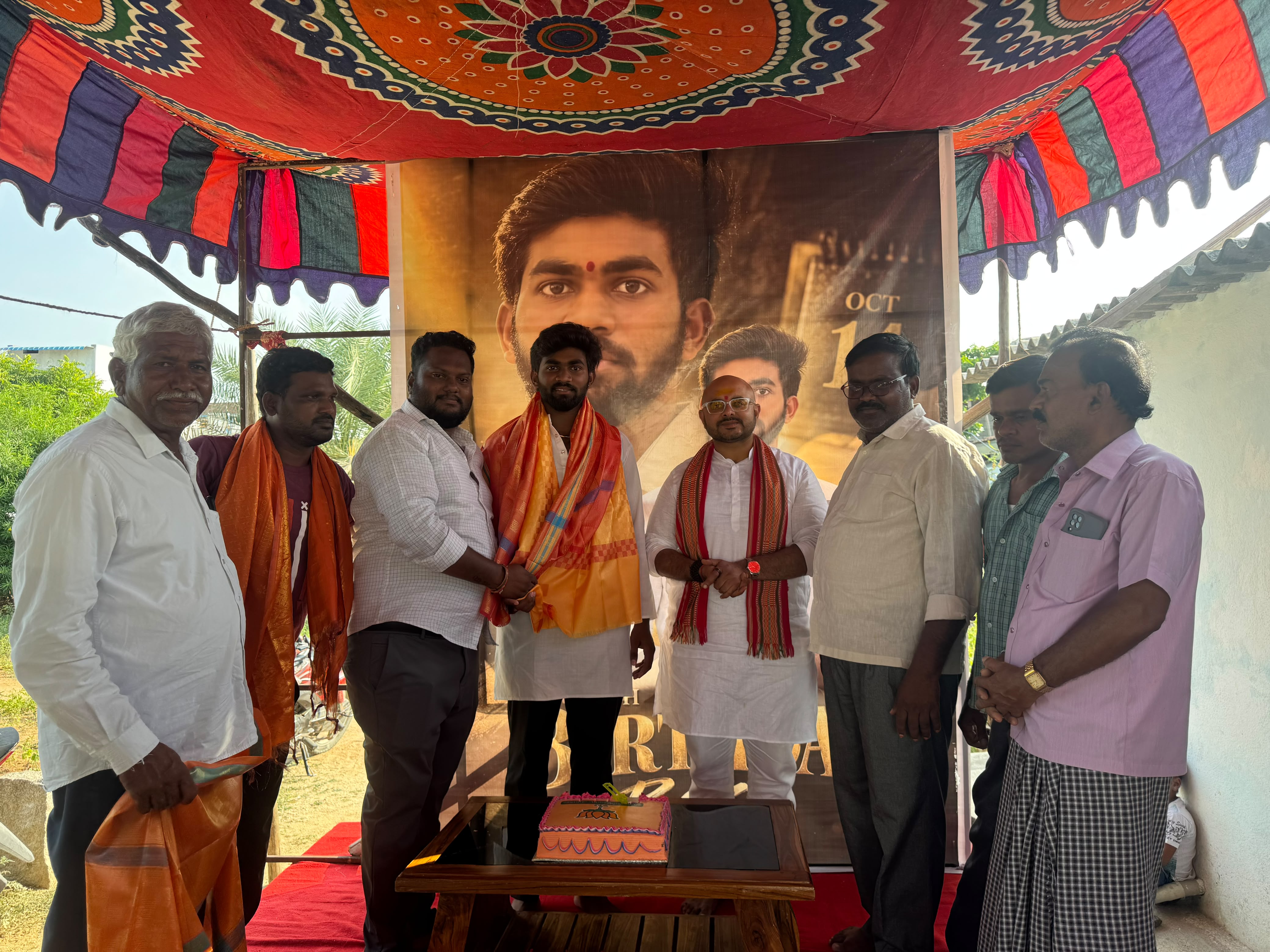 చొక్కళ్ళ చరణ్ జన్మదిన వేడుకల్లో పాల్గొన్న బీజేపీ జిల్లా నాయకులు